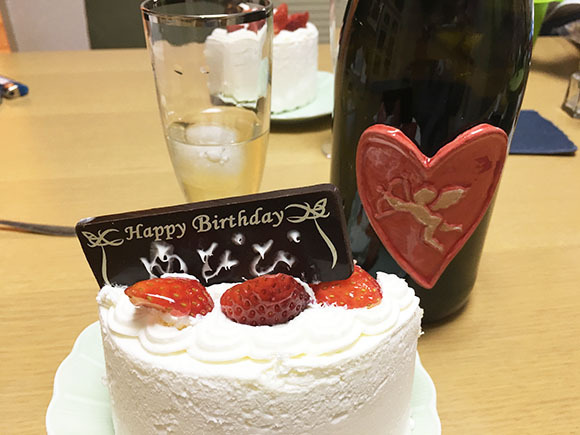 cake&wine_4075b.jpg