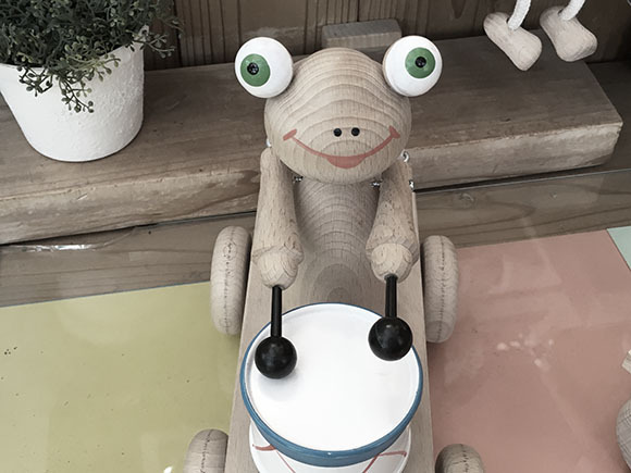 frog_6243c.jpg