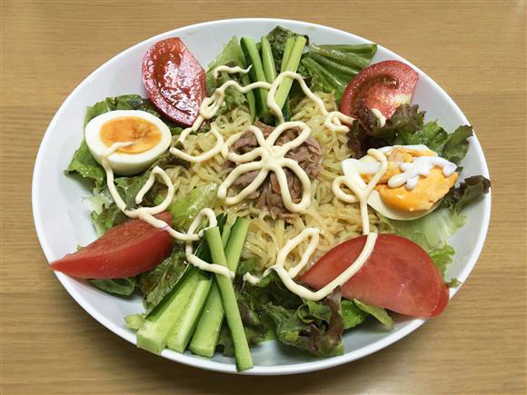 lunch_3317b.jpg