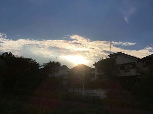 sky_4876b.jpg